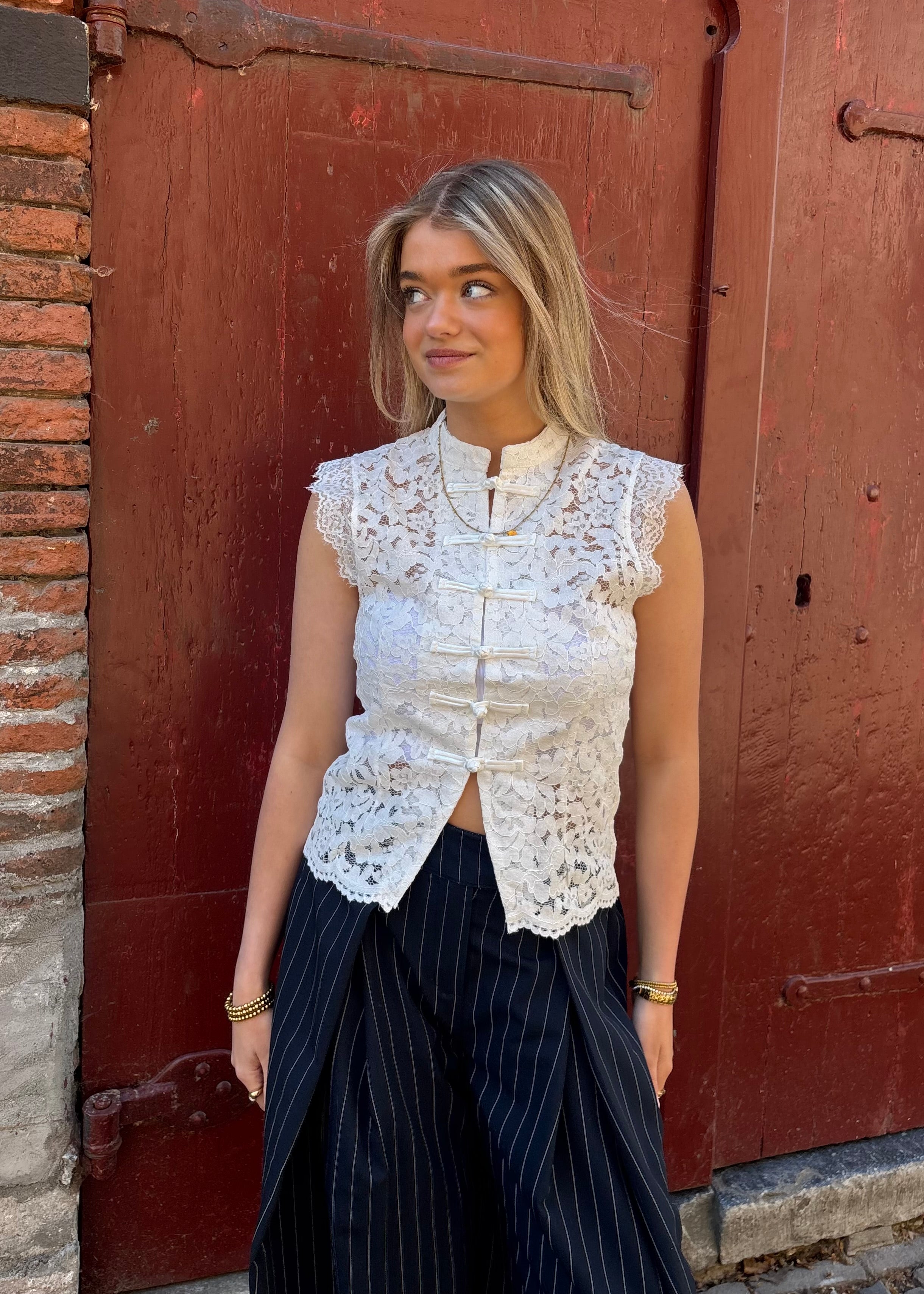 Amore lace top - White