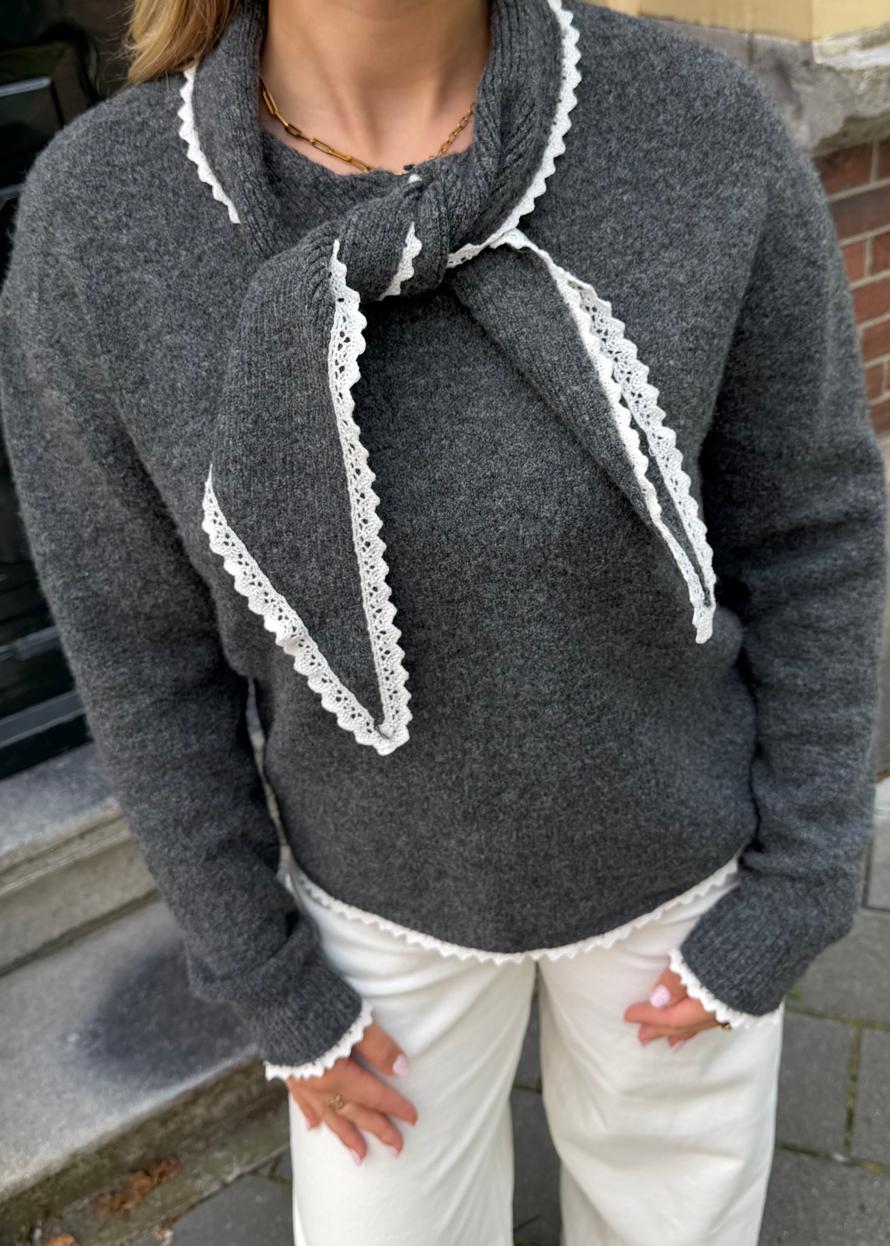 Amber lace knit - Grey